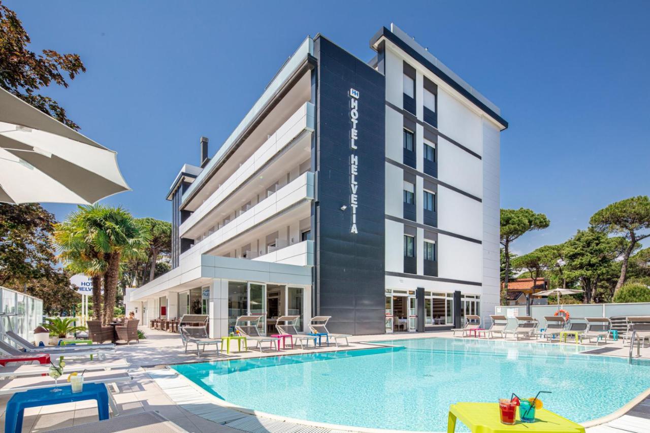 Hotel Helvetia Lignano Sabbiadoro Exterior foto